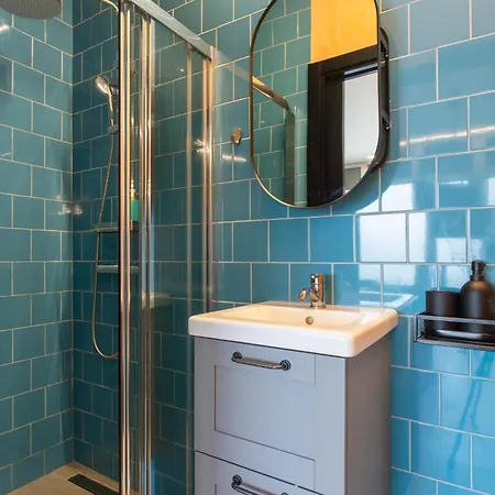 בית הארחה Social Hollywood פונשל