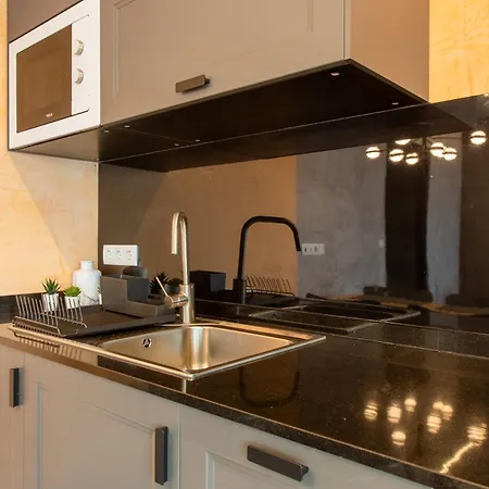 Guest house Social Hollywood Funchal (Madeira)