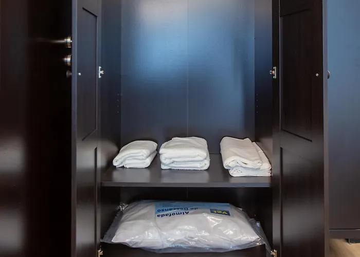 Pensión Social Hollywood *