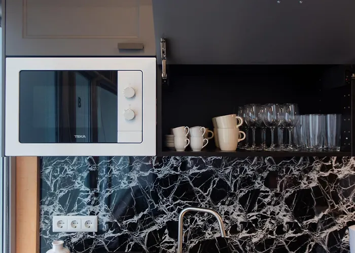 Social Hollywood Pensión Funchal (Madeira)